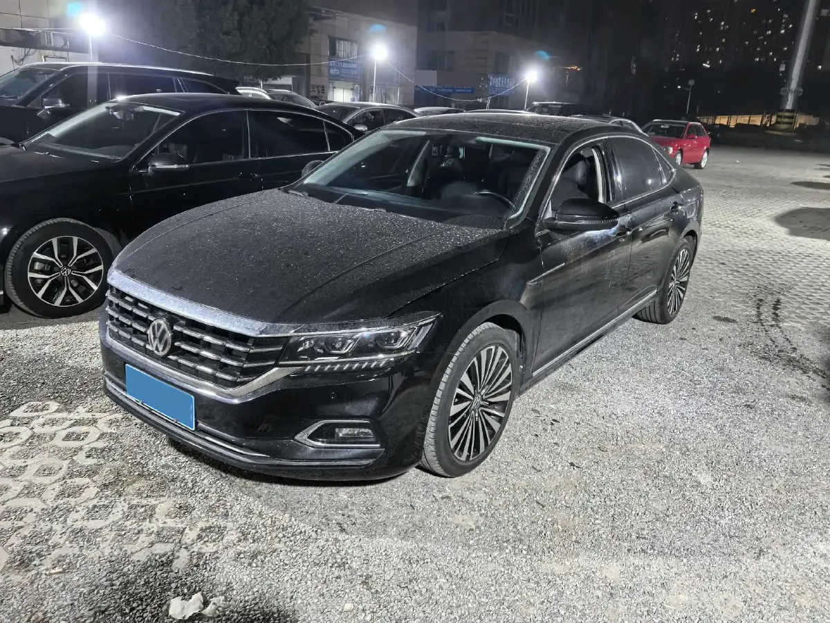 2019 Volvo V40 1.5T 152HP L4 6AT