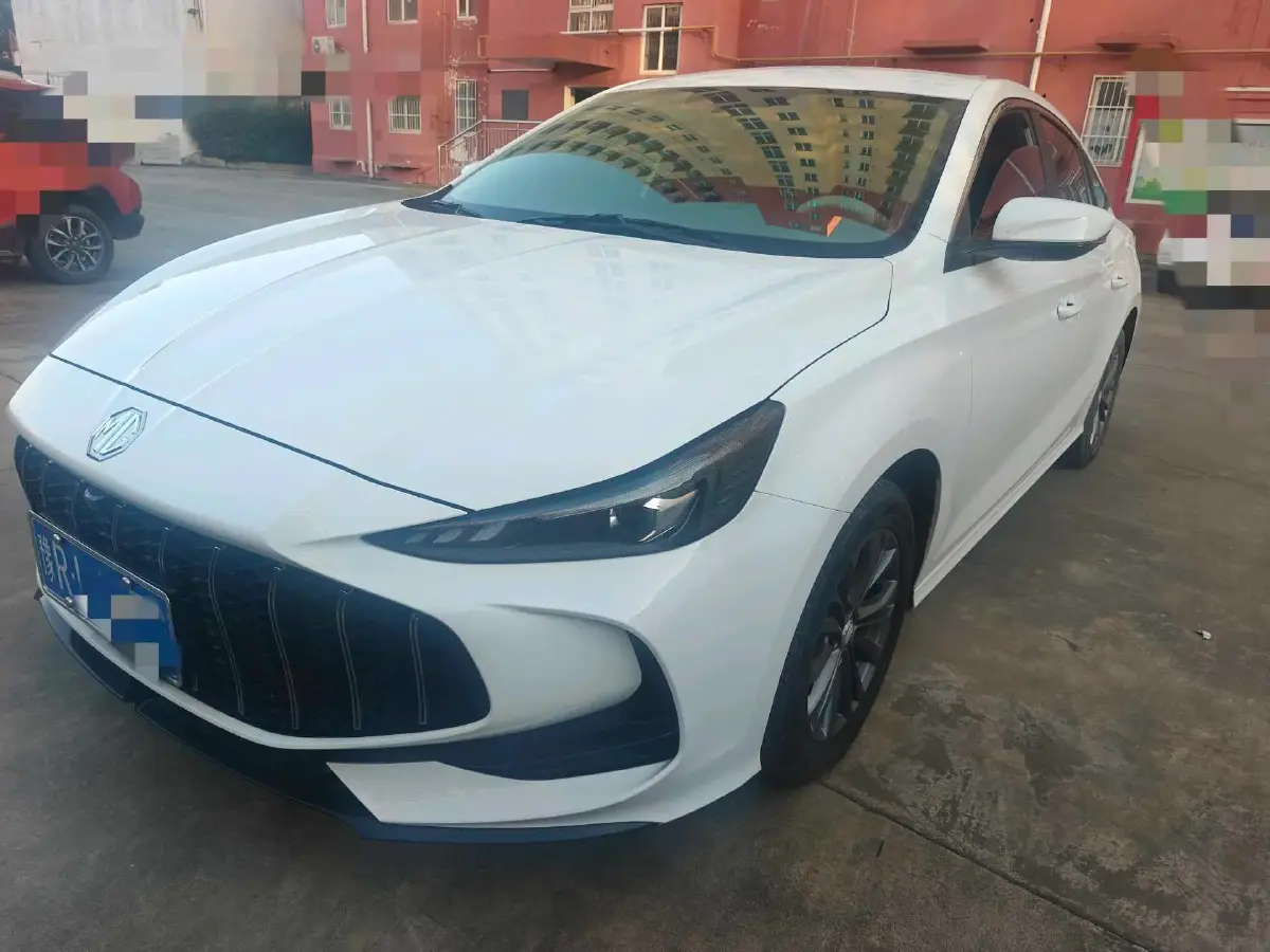 2025 MG 5 1.5L 129HP L4 CVT