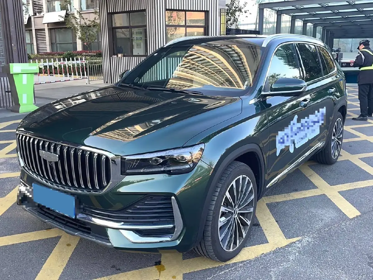 2025 Geely Monjaro 2.0T 238HP L4 8AT