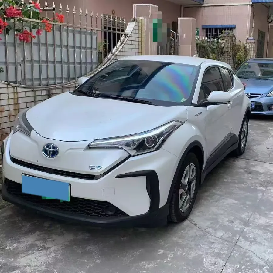 2020 Toyota C-HR EV BEV 54.3KWH,autocango,china used car exporter,china ev exporter,chinese used car exporter,chinese used ev exporter