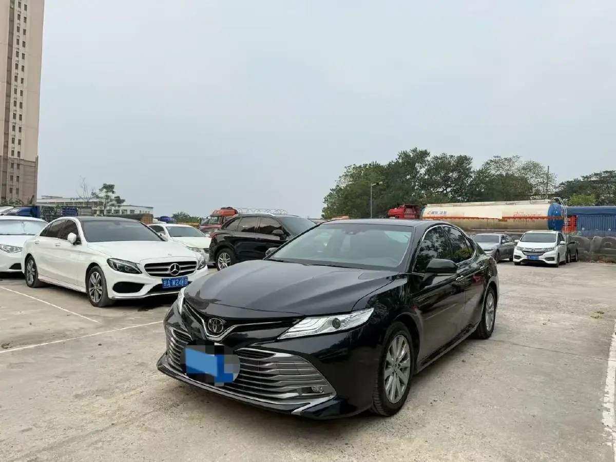 2019 Toyota Camry 2.0L 178HP L4 CVT