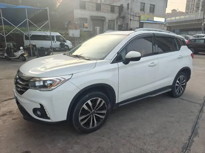 2018 GAC Trumpchi GS4 1.5T 152HP L4 6MT