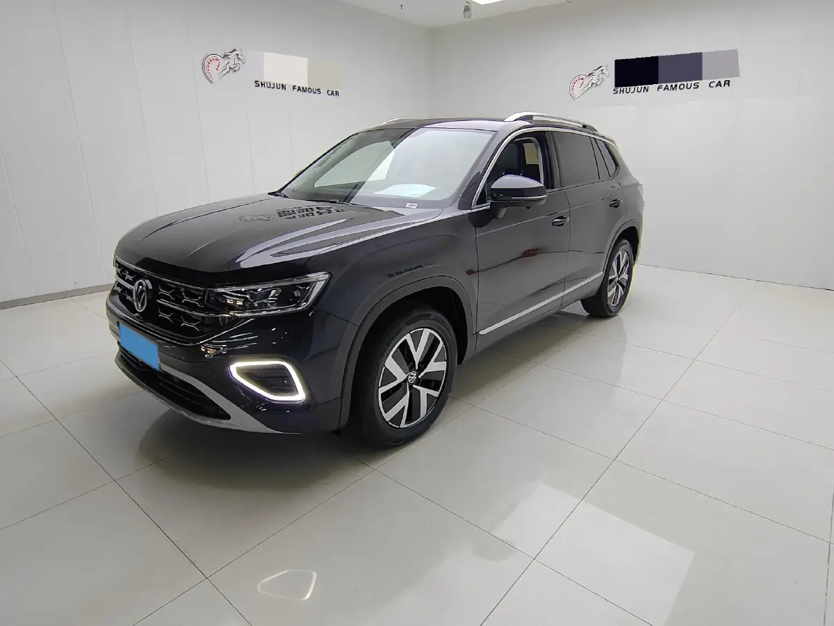 2025 Volkswagen Tayron 1.5T 160HP L4 7DCT