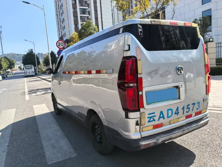 2018 Dongfeng ShuaiKe BEV 49.572KWH,autocango,china used car exporter,china ev exporter,chinese used car exporter,chinese used ev exporter