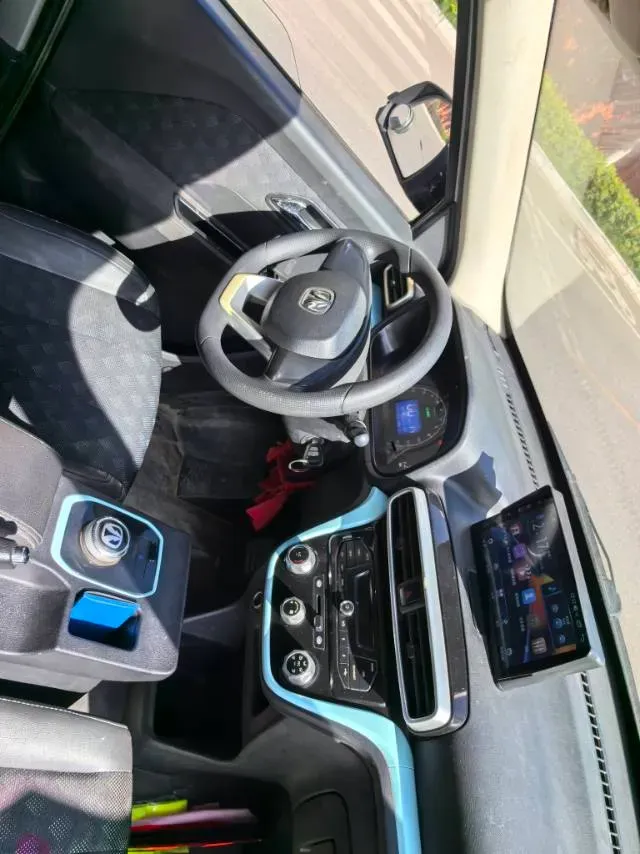 2018 Dongfeng ShuaiKe BEV 49.572KWH,autocango,china used car exporter,china ev exporter,chinese used car exporter,chinese used ev exporter