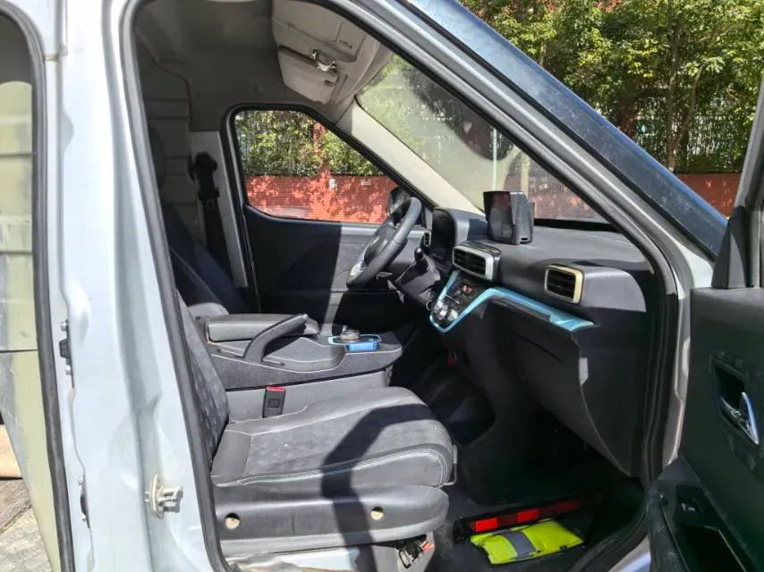 2018 Dongfeng ShuaiKe BEV 49.572KWH,autocango,china used car exporter,china ev exporter,chinese used car exporter,chinese used ev exporter