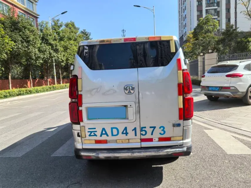 2018 Dongfeng ShuaiKe BEV 49.572KWH,autocango,china used car exporter,china ev exporter,chinese used car exporter,chinese used ev exporter