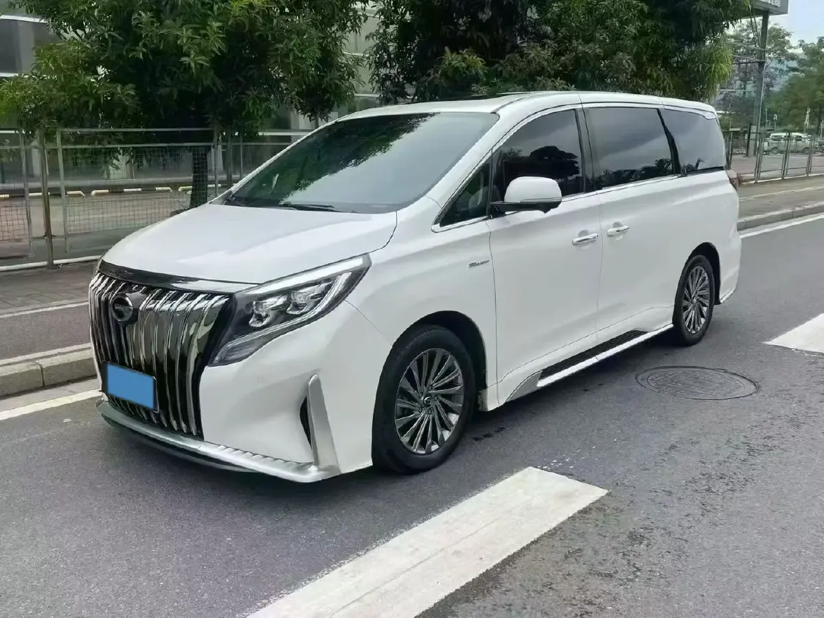 2021 GAC Trumpchi M8 2.0T 252HP L4 8AT