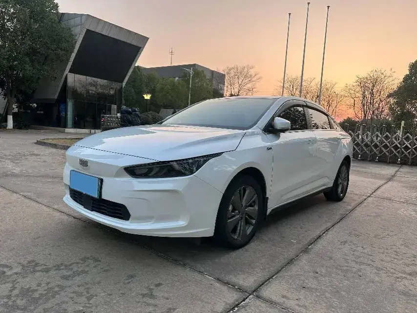 2022 BYD Yuan Plus BEV 49.92KWH