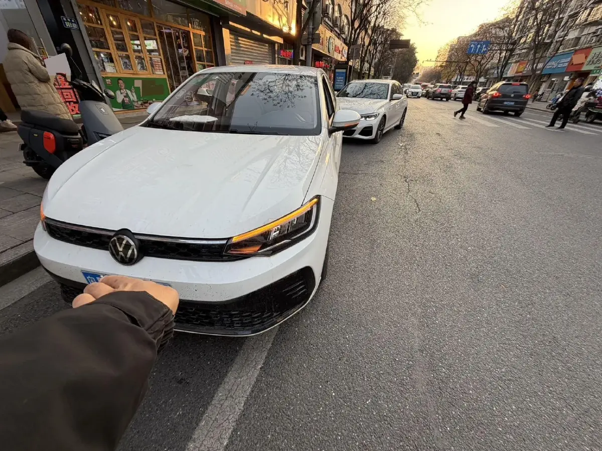 2025 Volkswagen Lavida 1.5L 110HP L4 6AT