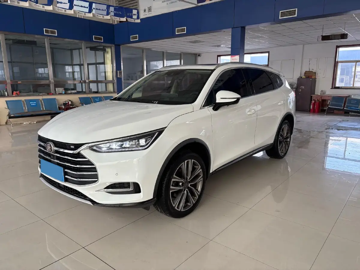 2018 BYD Tang 2.0T 205HP L4 6AT