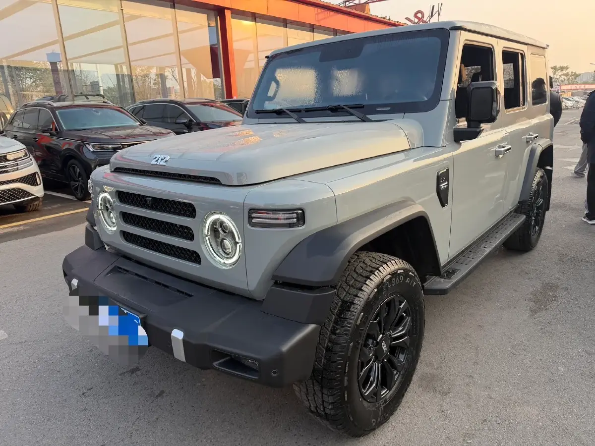 2025 212 212 T01 2.0T 170HP L4 8AT