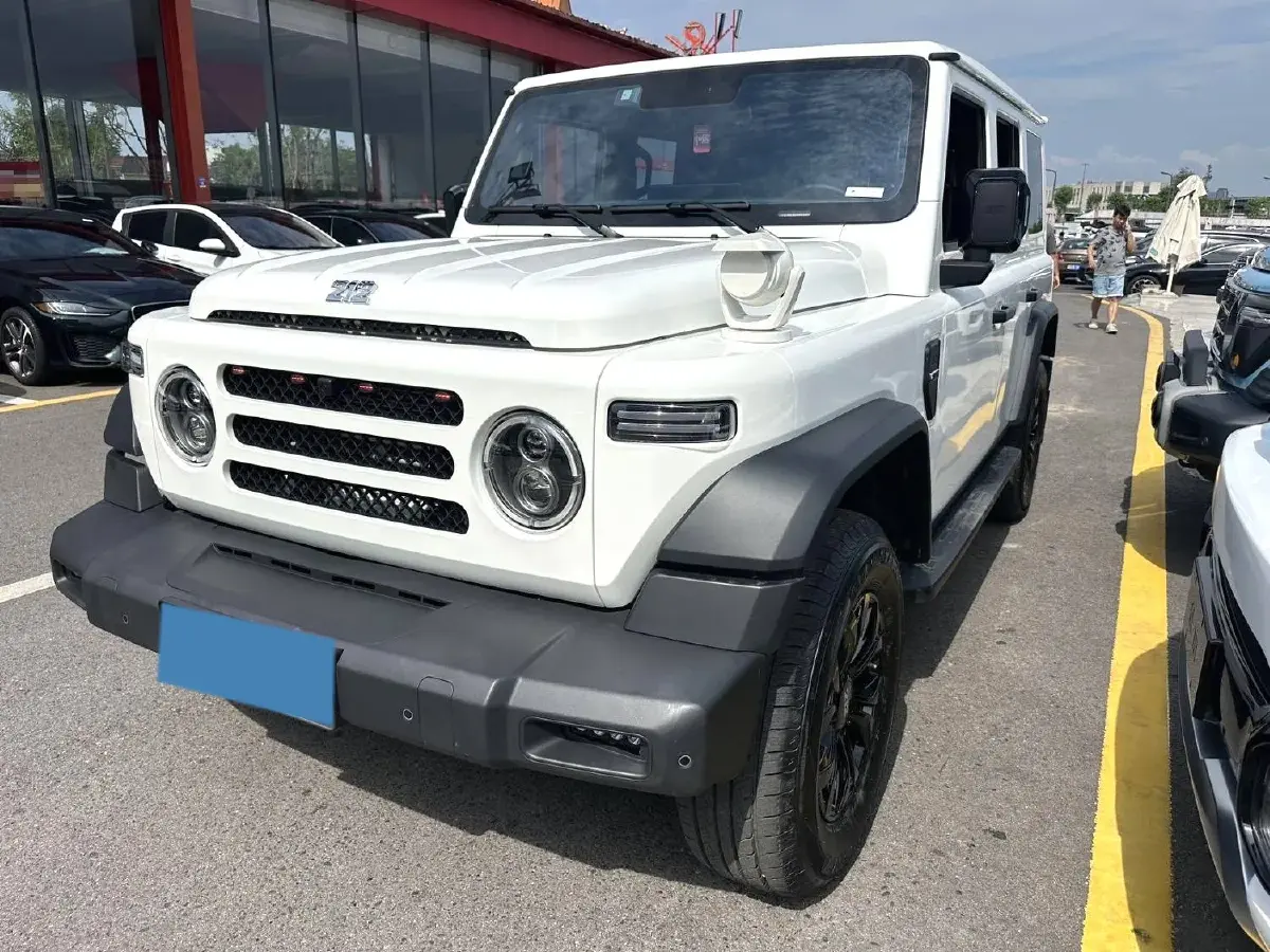 2024 212 212 T01 2.0T 252HP L4 8AT