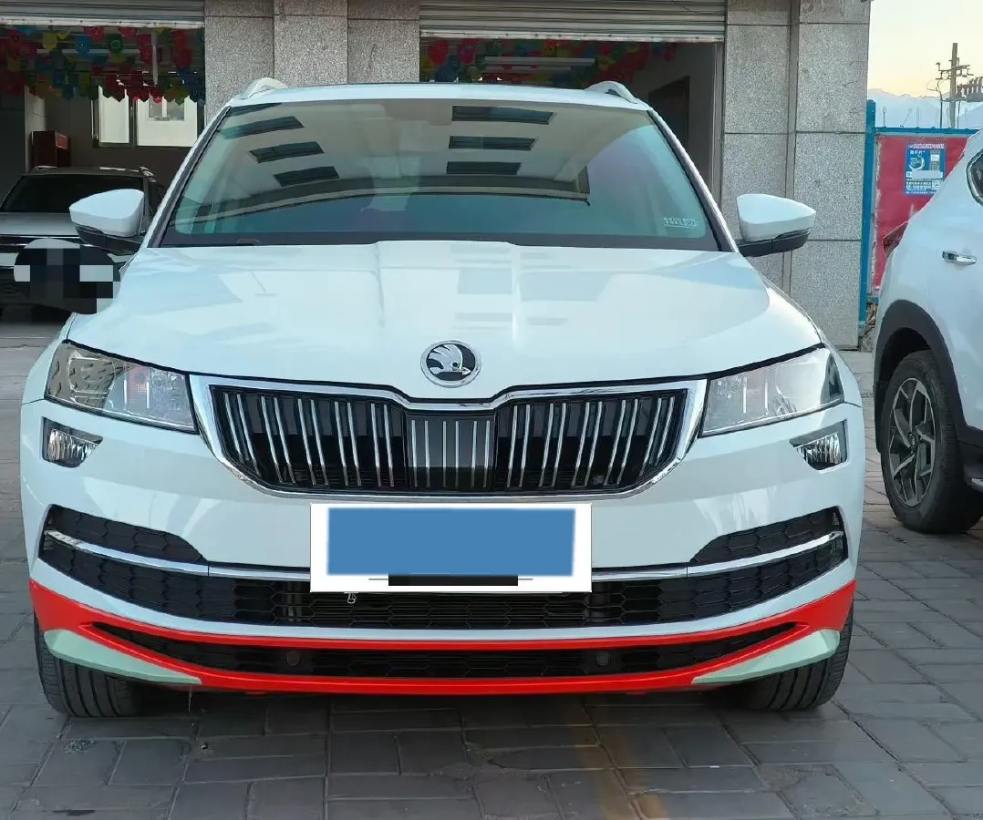 2023 Skoda Karoq 1.4T 150HP L4 7DCT,autocango,china used car exporter,china ev exporter,chinese used car exporter,chinese used ev exporter
