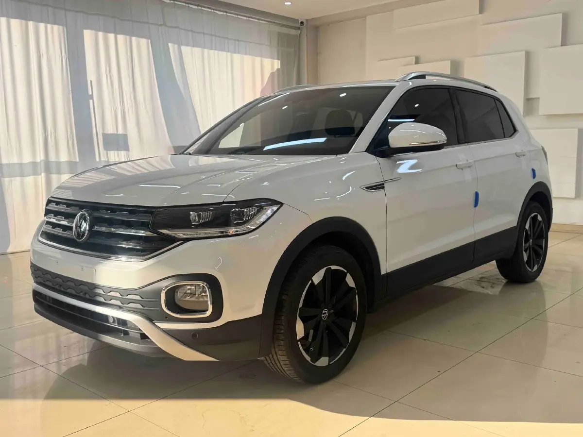 2021 Volkswagen Tacqua 1.5L 113HP L4 6AT