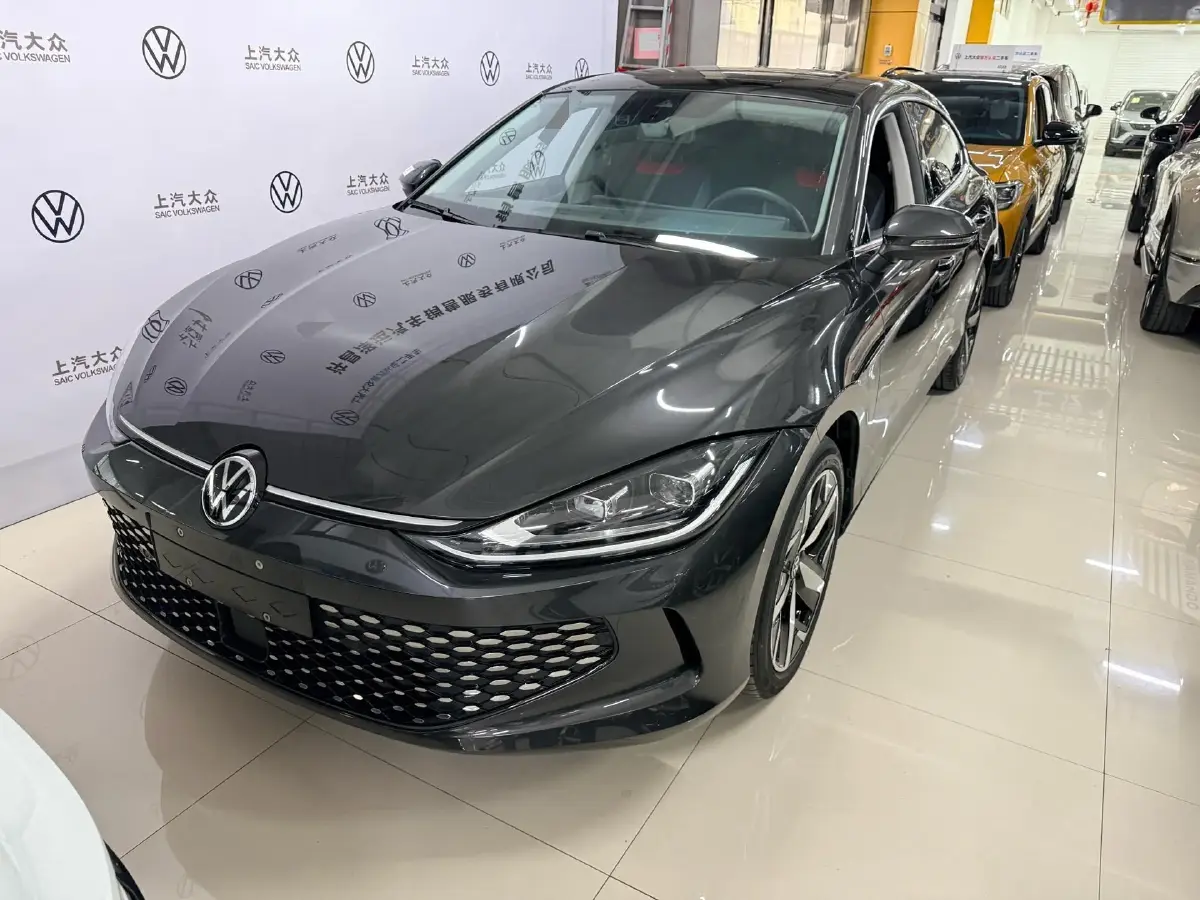 2022 Exceed TXL 2.0T 261HP L4 7DCT