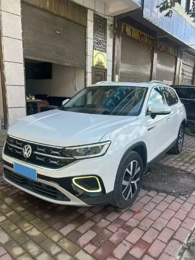 2023 Volkswagen Tayron 1.5T 160HP L4 7DCT