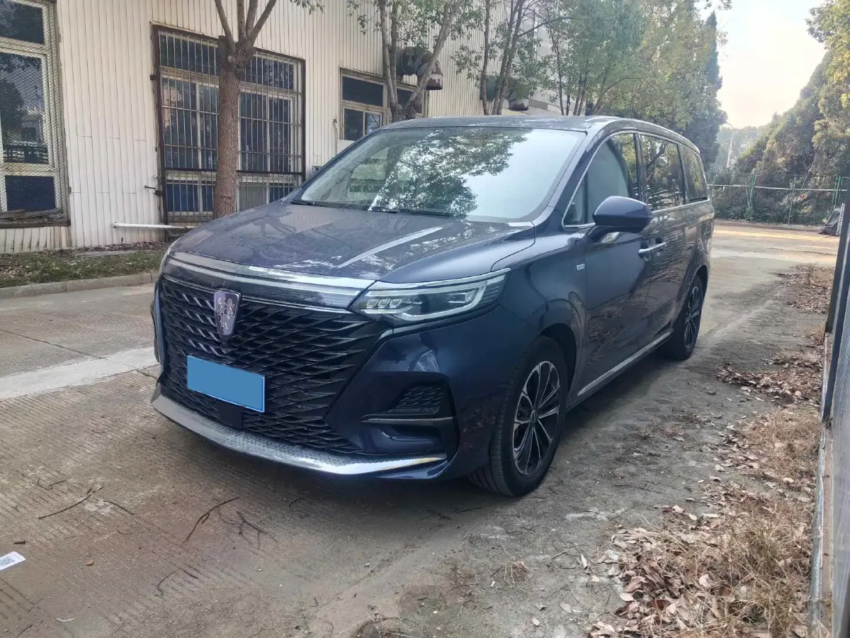 2022 Roewe iMAX8 2.0T 234HP L4 8AT