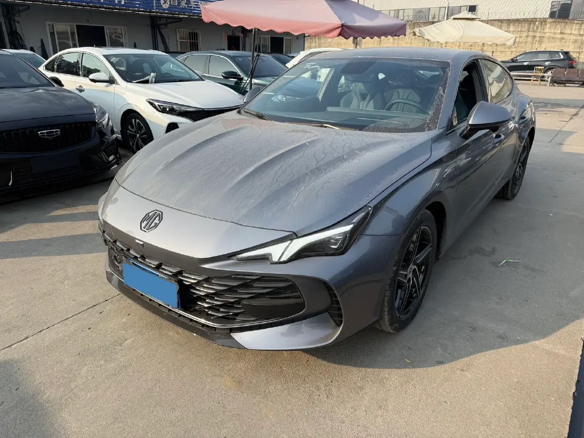 2025 MG 7 1.5T 188HP L4 7DCT