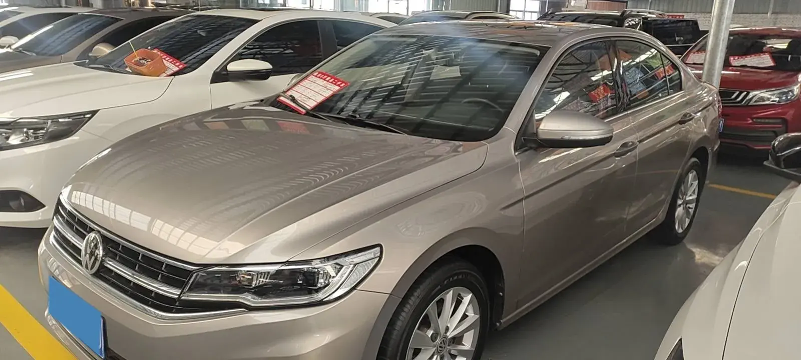 2019 MAXUS T70 2.0T 163HP L4 6AT