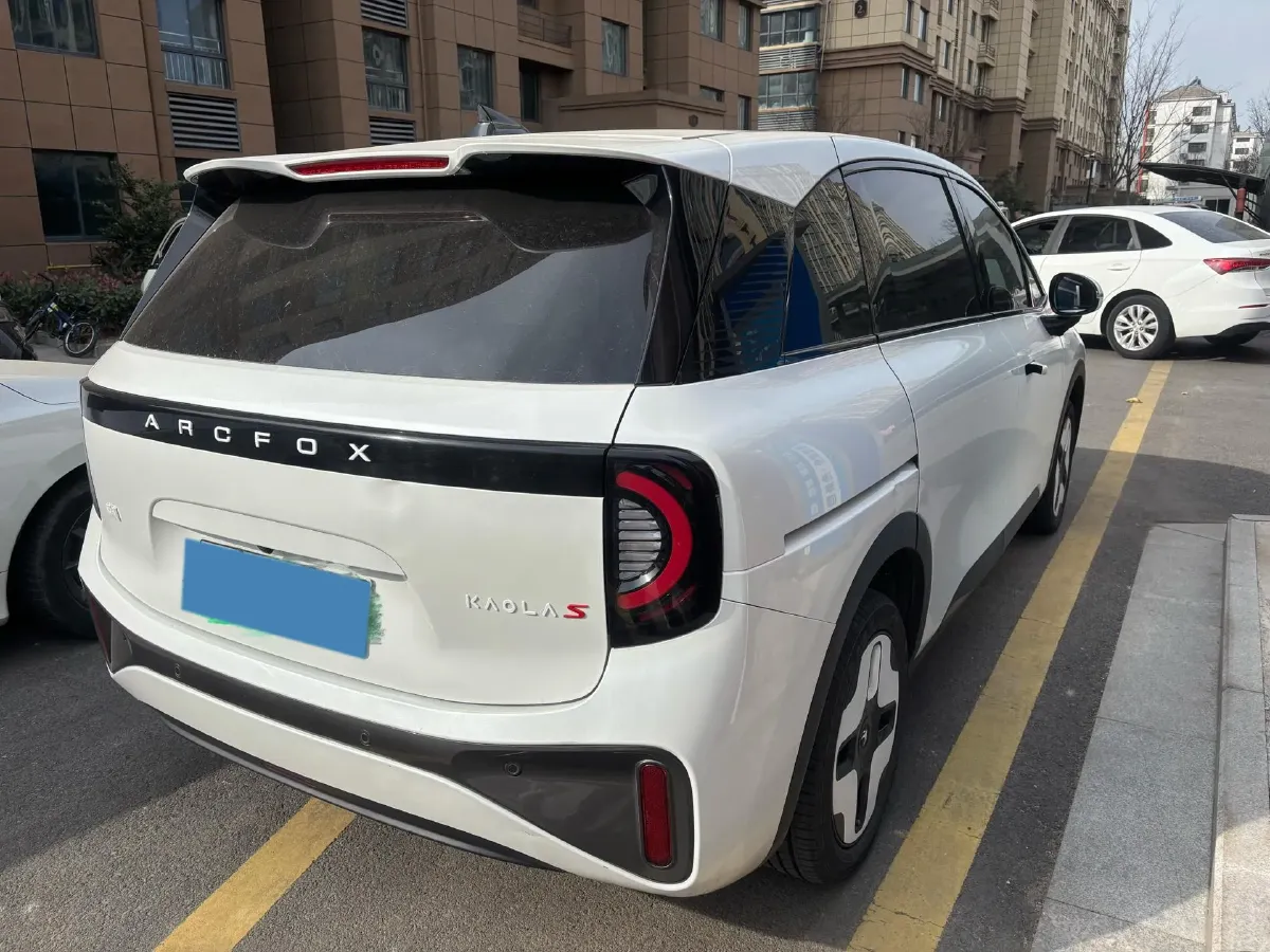 2024 ARCFOX KAOLA S BEV 58.8KWH,autocango,china used car exporter,china ev exporter,chinese used car exporter,chinese used ev exporter
