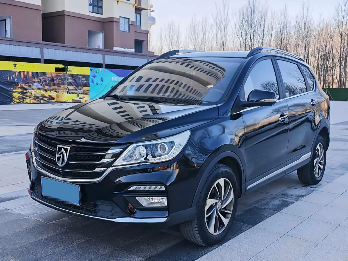 2017 BaoJun 560 1.5T 150HP L4 6MT