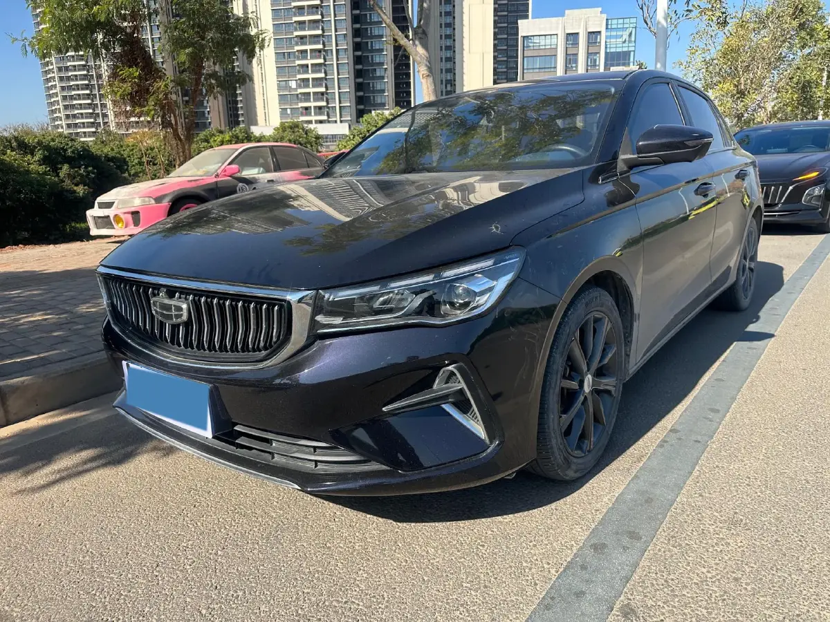 2022 Geely Emgrand 1.5L 114HP L4 CVT