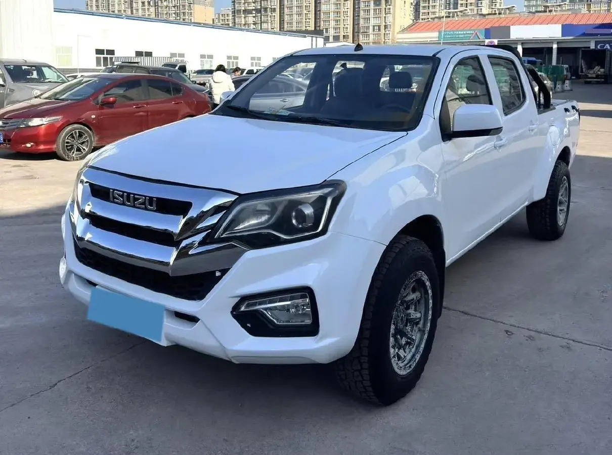 2022 Isuzu RE-MAX Jim 2.8T 120HP L4 5MT