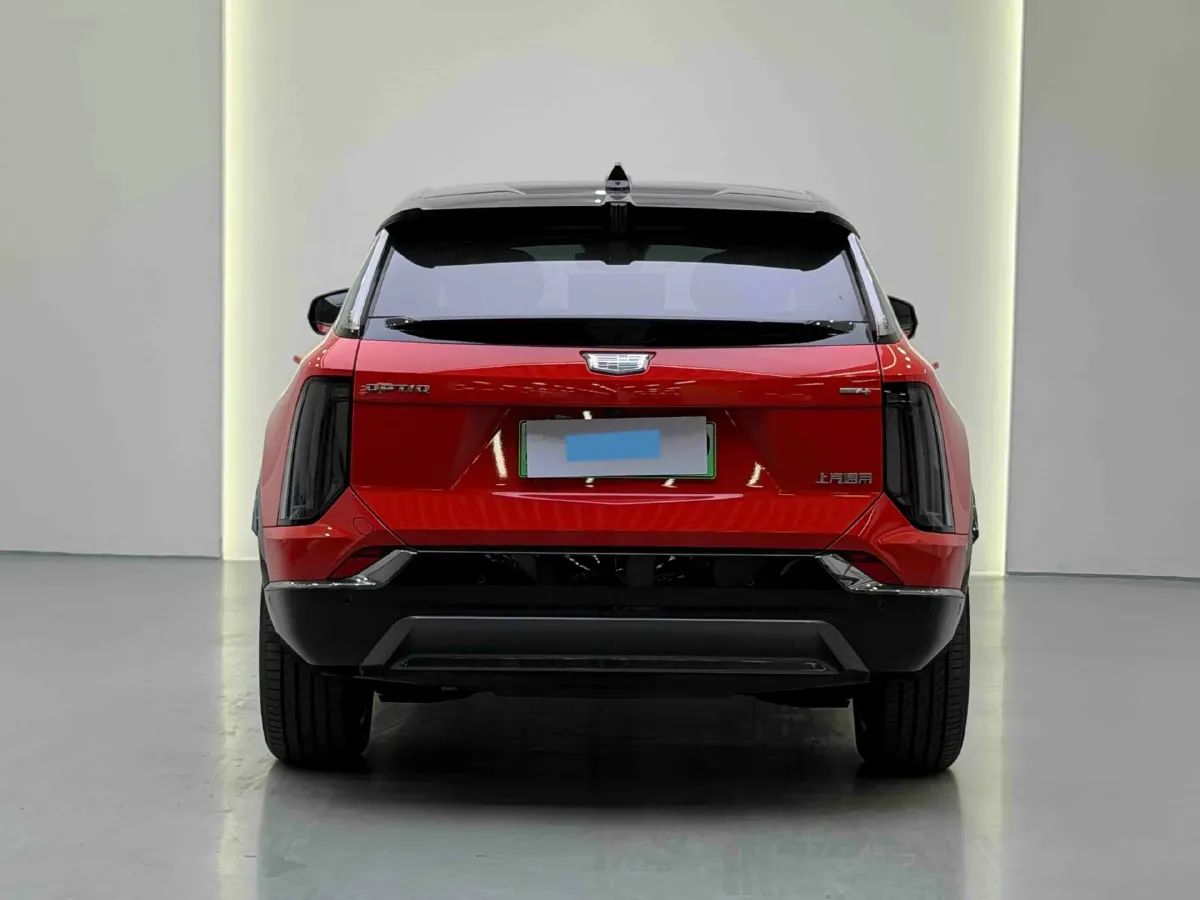 2024 Cadillac OPTIQ BEV 79.7KWH,autocango,china used car exporter,china ev exporter,chinese used car exporter,chinese used ev exporter