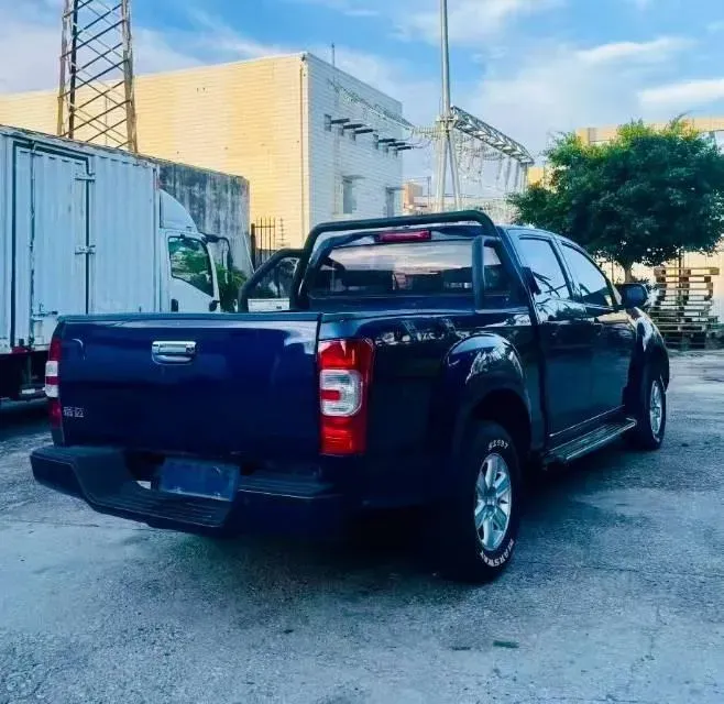 2020 JMC BaoDian 2.5T 140HP L4 5MT,autocango,china used car exporter,china ev exporter,chinese used car exporter,chinese used ev exporter