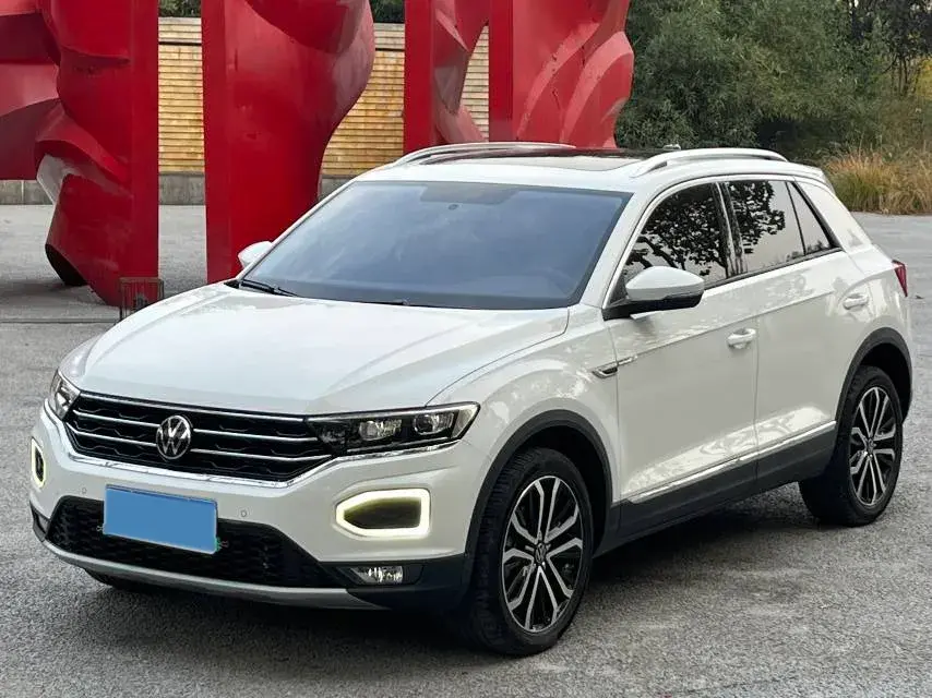 2022 Volkswagen T-Roc 1.4T 150HP L4 7DCT