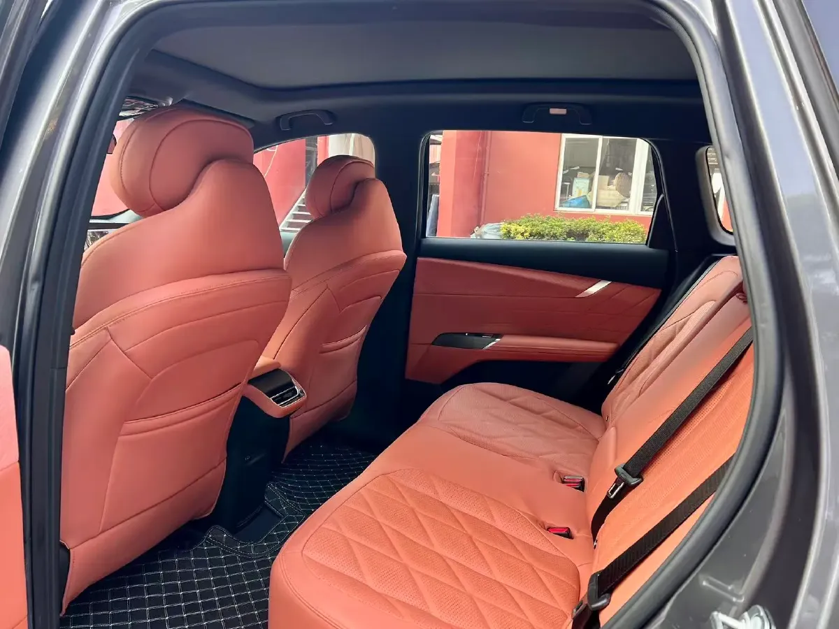 2025 ChangAn CS75 Plus 1.5T 192HP L4 8AT,autocango,china used car exporter,china ev exporter,chinese used car exporter,chinese used ev exporter