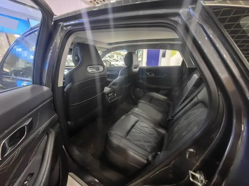 2023 ChangAn UNI-K iDD 1.5T 170HP L4 6TCT PHEV 28.39KWH,autocango,china used car exporter,china ev exporter,chinese used car exporter,chinese used ev exporter