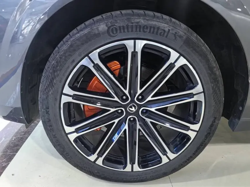 2023 ChangAn UNI-K iDD 1.5T 170HP L4 6TCT PHEV 28.39KWH,autocango,china used car exporter,china ev exporter,chinese used car exporter,chinese used ev exporter