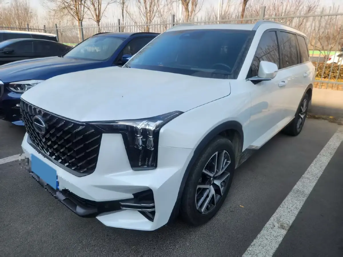 2022 GAC Trumpchi GS8 2.0T 190HP L4 E-CVT Hybrid