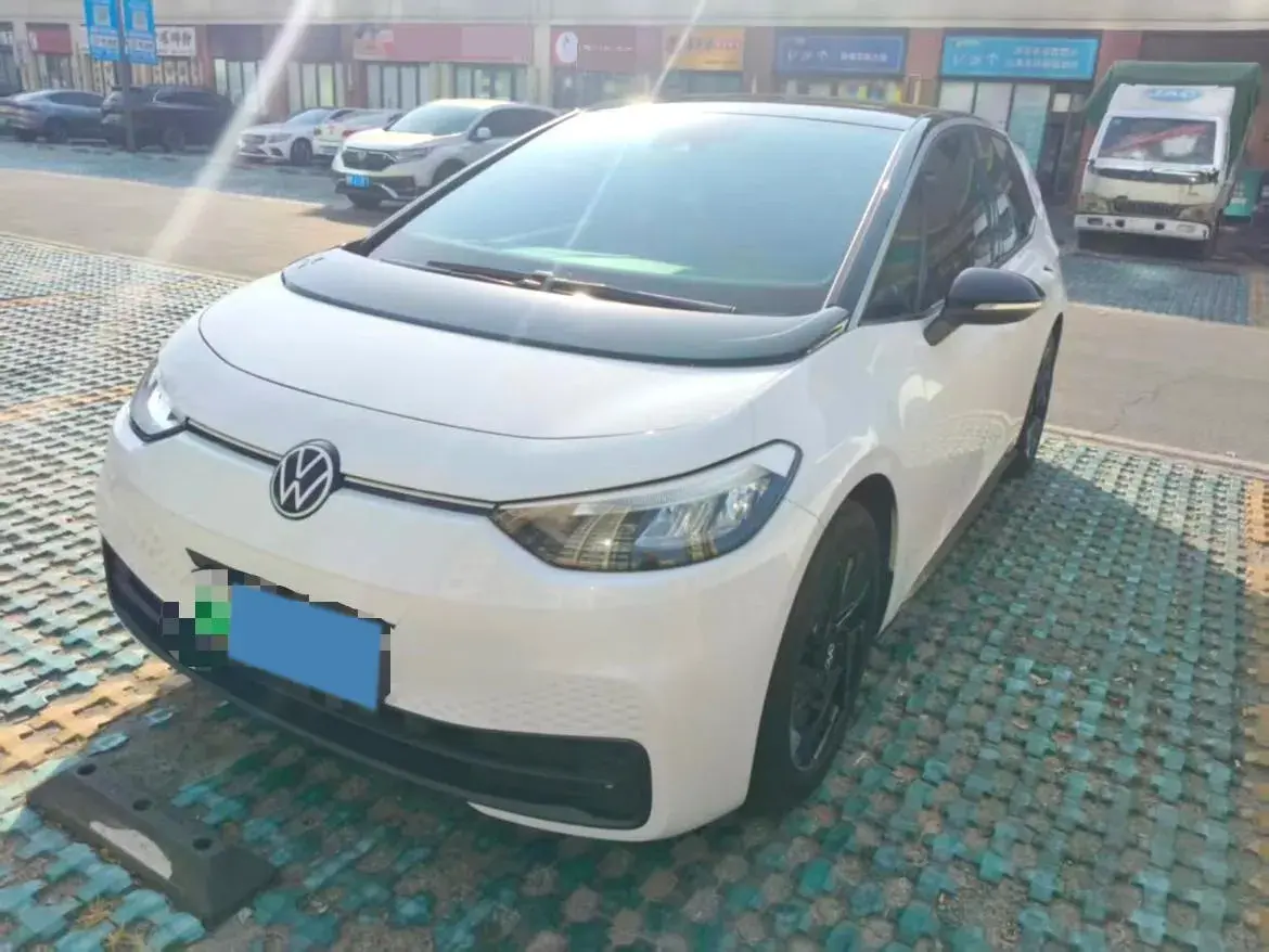 2024 Volkswagen ID.3 BEV 52.8KWH