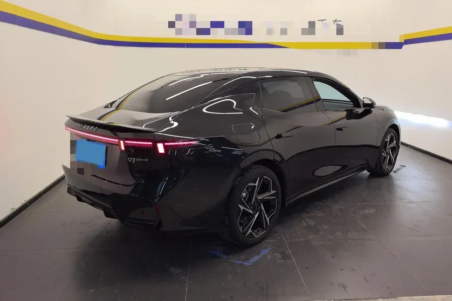 2024 LYNK&CO 07 EM-P 1.5T 163HP L4 3DHT PHEV 18.99KWH,autocango,china used car exporter,china ev exporter,chinese used car exporter,chinese used ev exporter