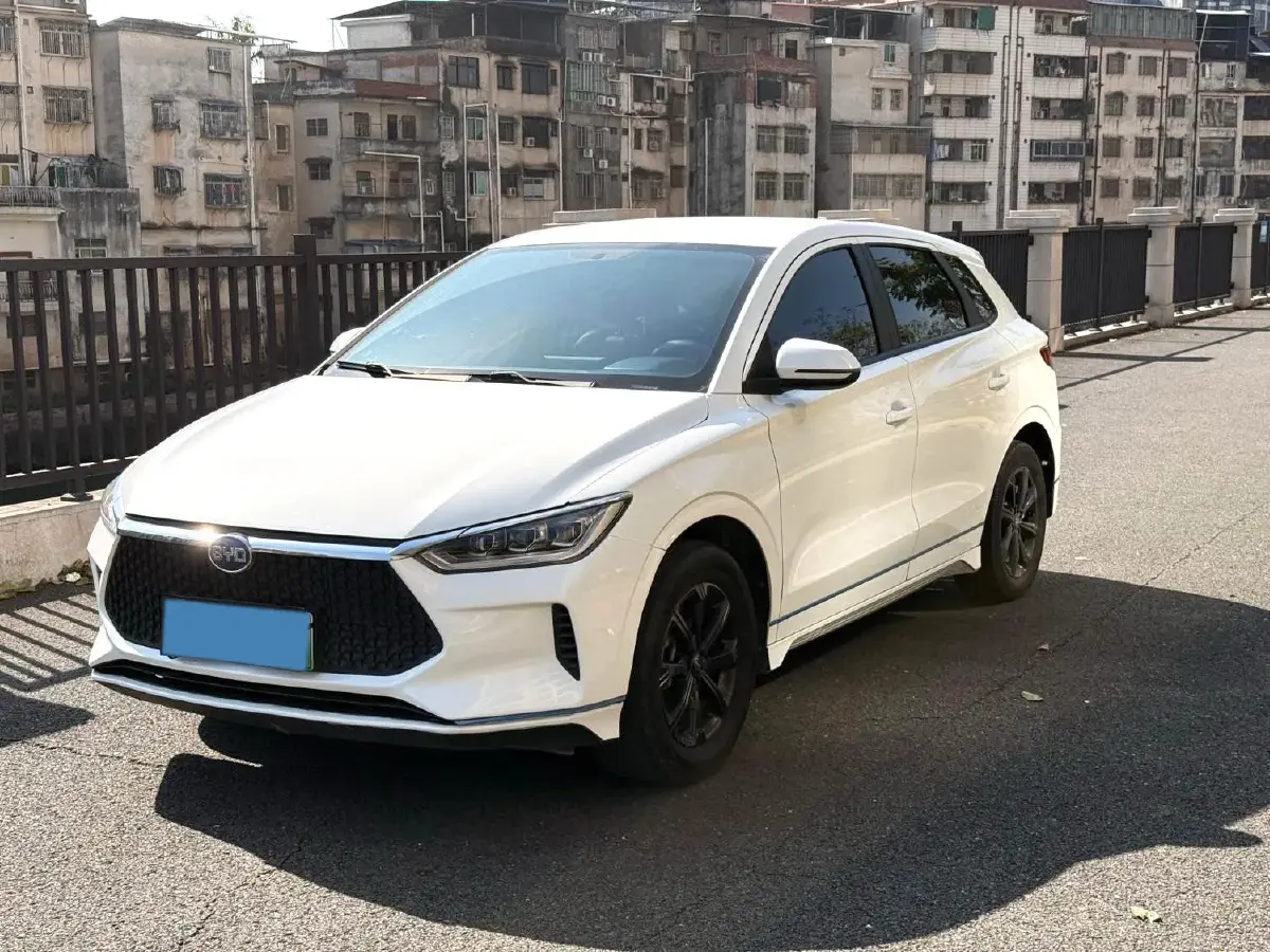 2019 BYD e2 BEV 47.3KWH