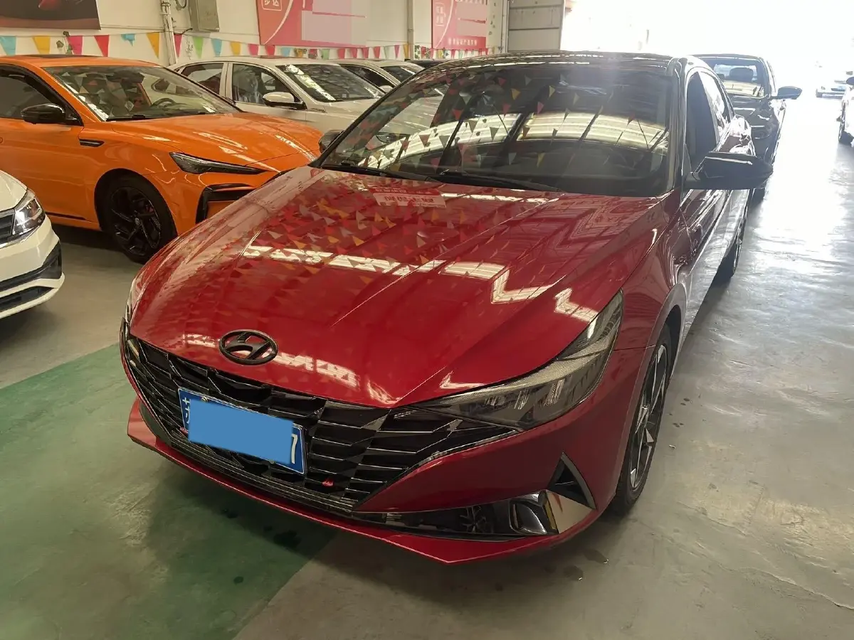 2021 Hyundai Elantra 1.5L 115HP L4 CVT