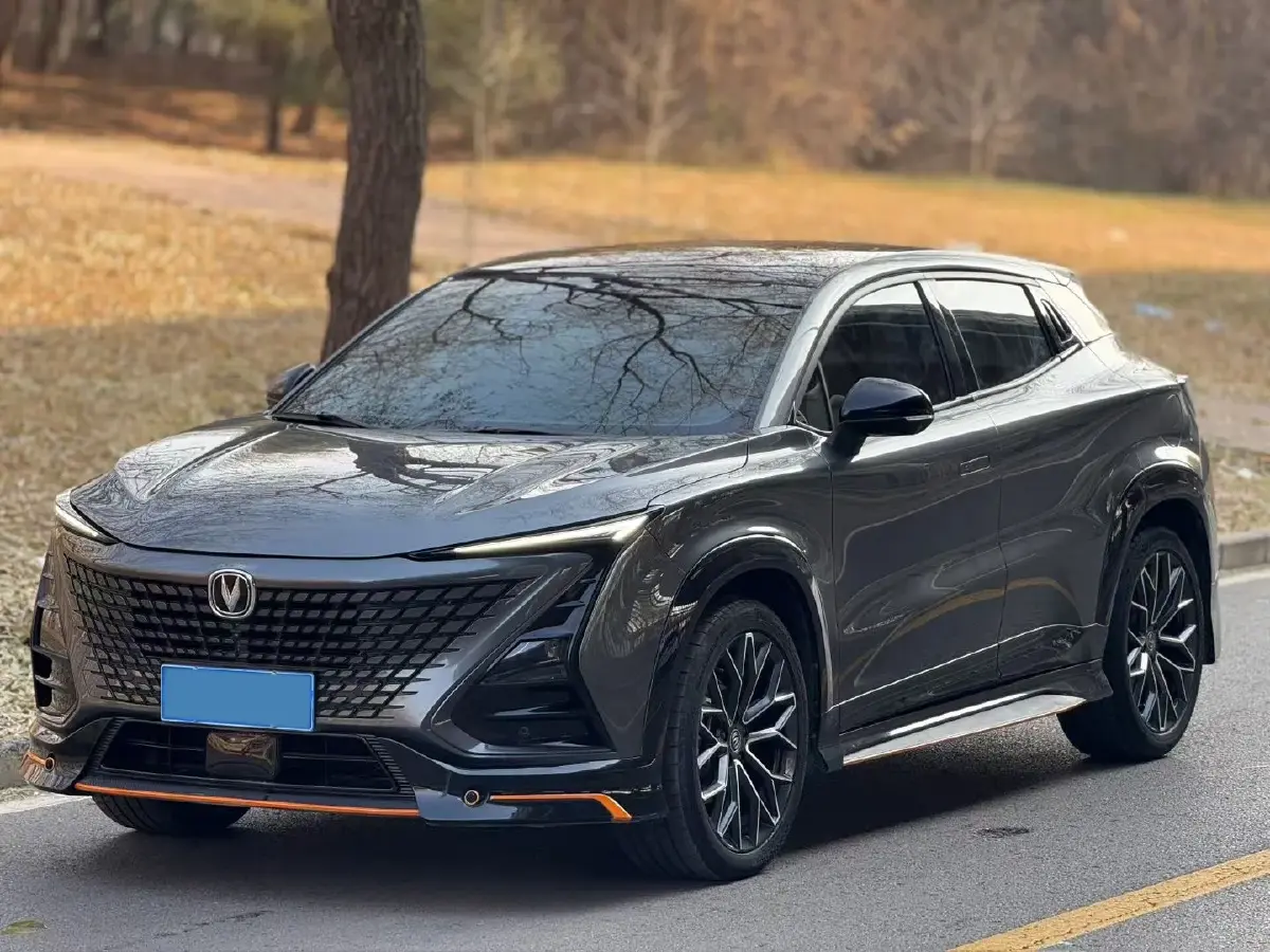 2022 ChangAn UNI-T 1.5T 188HP L4 7DCT