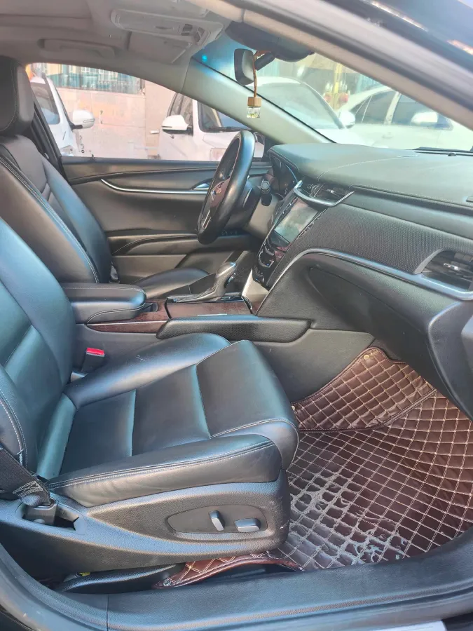 2018 Cadillac XTS 2.0T 269HP L4 6AT,autocango,china used car exporter,china ev exporter,chinese used car exporter,chinese used ev exporter