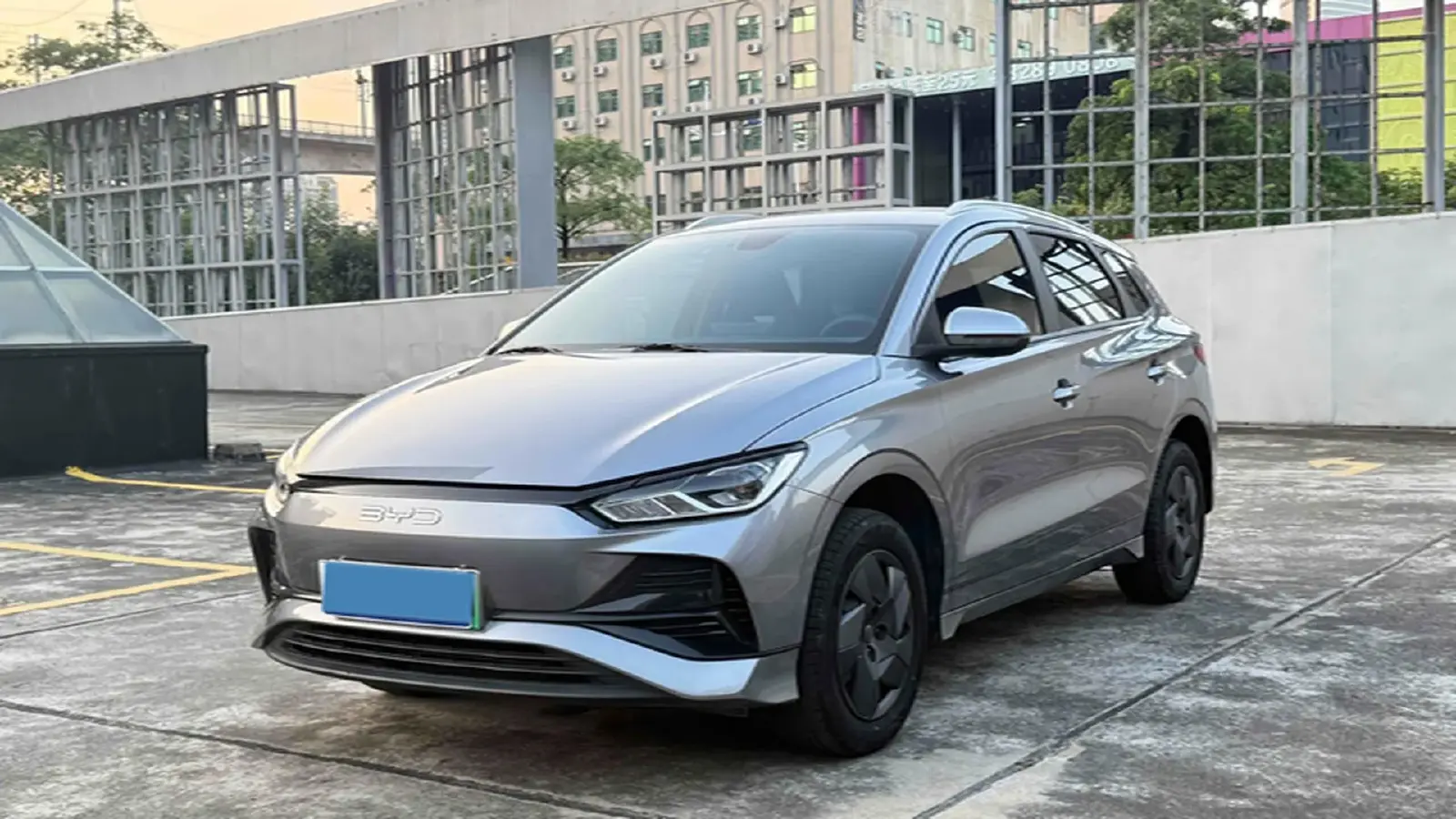 2023 BYD e2 BEV 43.2KWH