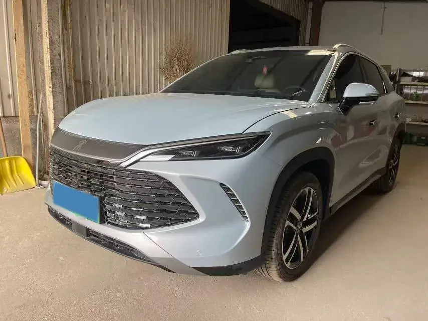 2025 BYD SongL DM-i 1.5L 101HP L4 E-CVT PHEV 18.3KWH