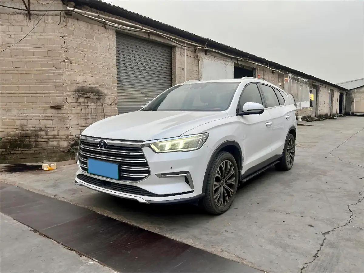 2019 BYD Song Pro 1.5T 160HP L4 6DCT PHEV 15.7KWH