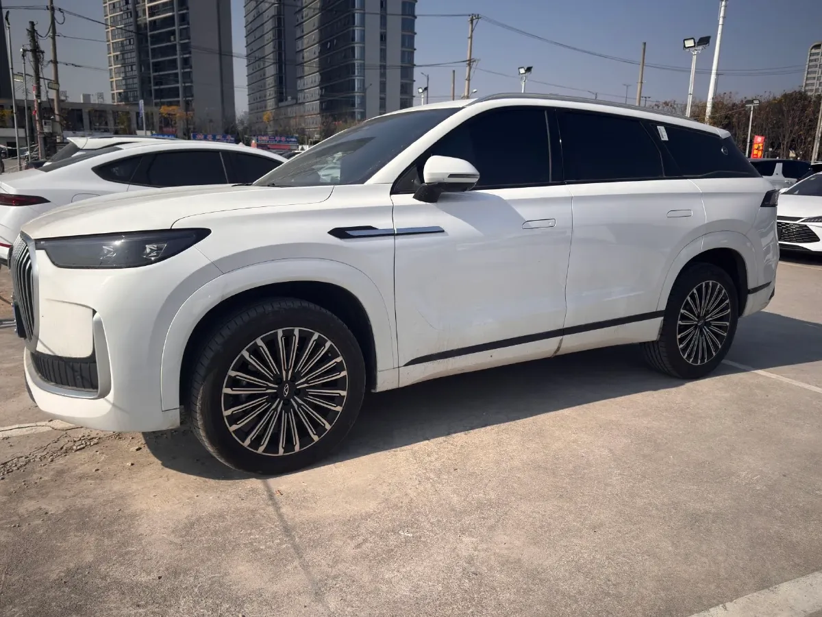 2025 Chery Tiggo 9 2.0T 261HP L4 7DCT,autocango,china used car exporter,china ev exporter,chinese used car exporter,chinese used ev exporter