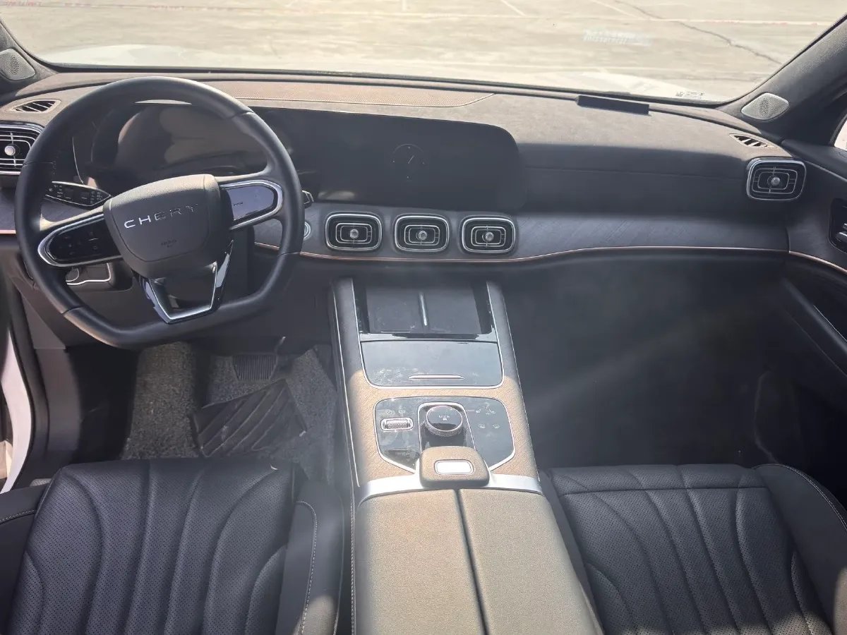 2025 Chery Tiggo 9 2.0T 261HP L4 7DCT,autocango,china used car exporter,china ev exporter,chinese used car exporter,chinese used ev exporter