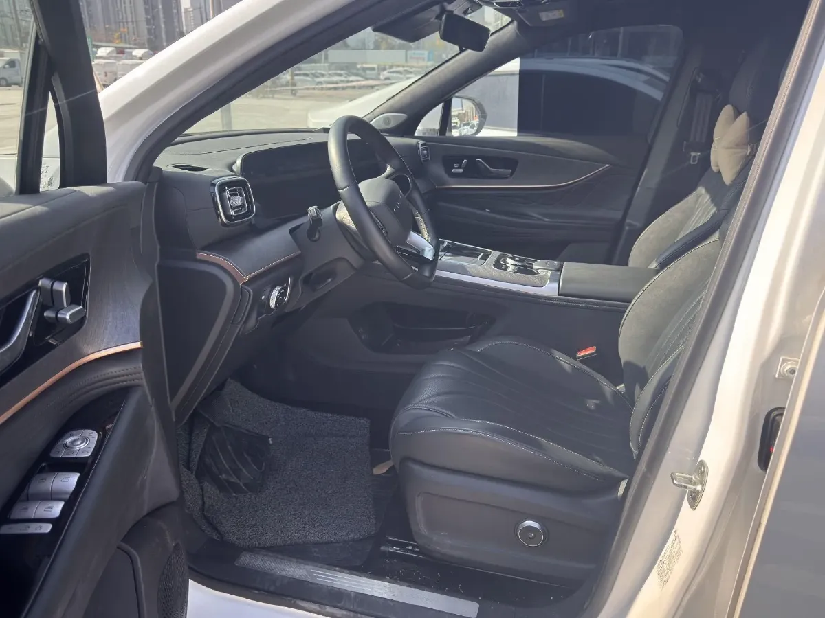 2025 Chery Tiggo 9 2.0T 261HP L4 7DCT,autocango,china used car exporter,china ev exporter,chinese used car exporter,chinese used ev exporter