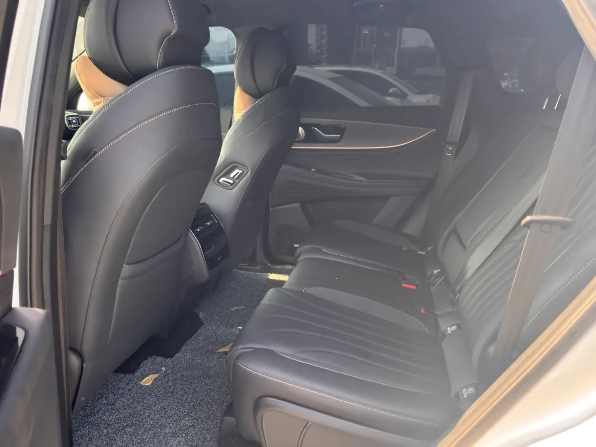 2025 Chery Tiggo 9 2.0T 261HP L4 7DCT,autocango,china used car exporter,china ev exporter,chinese used car exporter,chinese used ev exporter