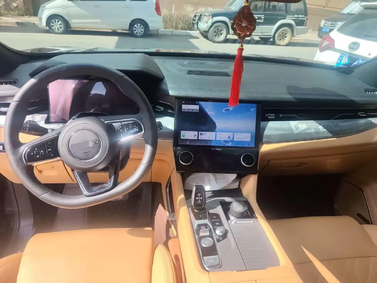 2024 LYNK&CO 09 2.0T 254HP L4 8AT,autocango,china used car exporter,china ev exporter,chinese used car exporter,chinese used ev exporter