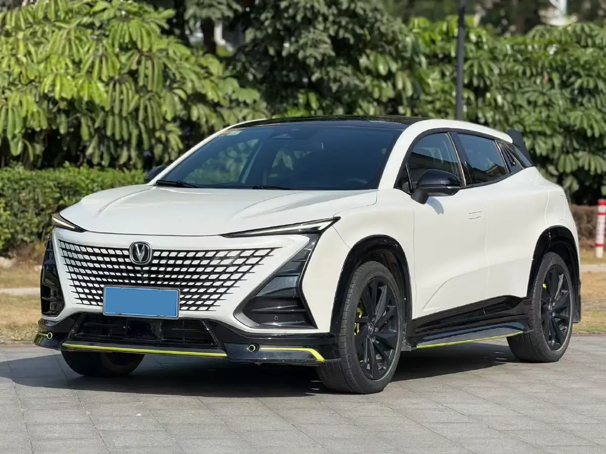 2021 ChangAn UNI-T 1.5T 180HP L4 7DCT